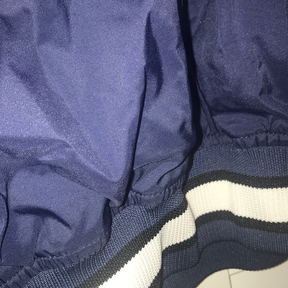 VINTAGE 80s Style Pullover Windbreaker - Picture 2 of 3